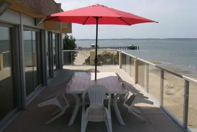 Image de Arcachon Eyrac Front de mer Appartement 120m2 avec grande terrasse privative