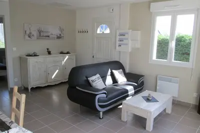 Image de \"Le P'tit Galet\" new house for 2/4 people, on one level, 450m from the sea, Wifi