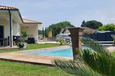 Image de Maison entre océan et vignoble au cœur du médoc (juin-septembre)