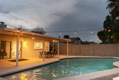 Image de Quaint Tempe home, heated pool, 5 min from Asu/Cubs!