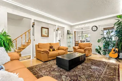 Image de Beautiful 5 Br Westside House + Panoramic Views!