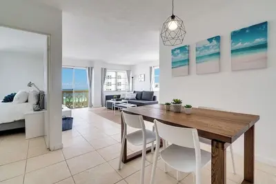 Image de 1101 (New) · Spectacular Ocean View Miami Beach Apartment!