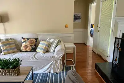 Image de Cheerful & Spacious 3 Bedroom Home