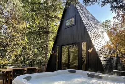 Image de Sundance A-Frame 5 Min Walk to Resort & Xl Hot Tub