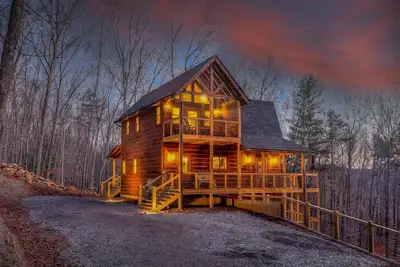 Image de Dream a Little Dream - Pet Friendly | Two Screened Porches | Hot Tub