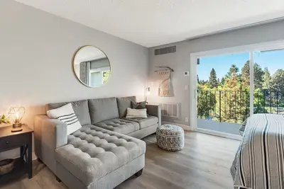 Image de Updated Condo with Deschutes River View