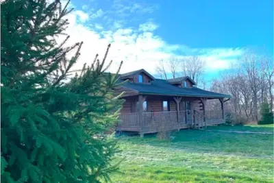 Image de Walnut Ridge Cabin w\/ Hot Tub