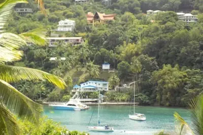 Image de Poinsettia House