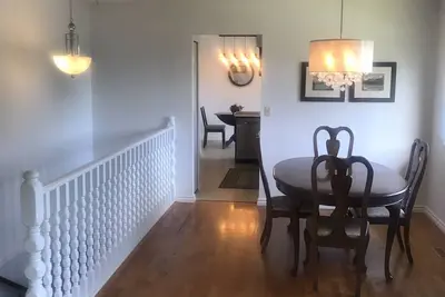 Image de Upper level suite in South Surrey