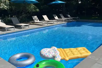 Image de Serenity in beautiful Bellport/E. Patchogue.