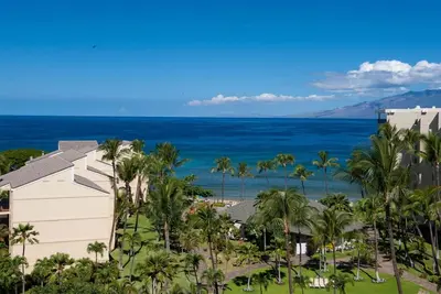 Image de Kaanapali Shores #933, Stunning Top Floor Full Ocean View Condo