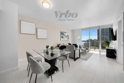 Image de Icon W Brickell Splendid Ocean View 2br/1ba #1709