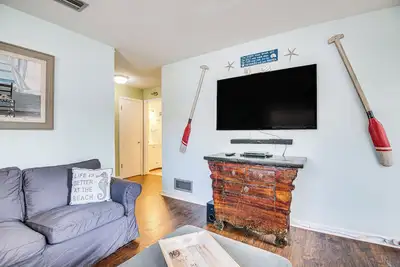 Image de Cape Canaveral Cottage w/ Hot Tub: Walk to Beach