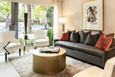 Image de King bed W/pool near downtown and medical center