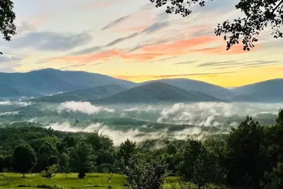 Image de Mountain Mama- Amazing Views! + Hot Tub!