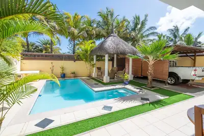 Coin De Mire Villa, 150 m from the beach, private swimming pool
