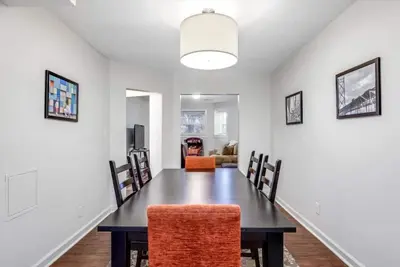 Image de 2br Comfort near The Villages | Free Parking