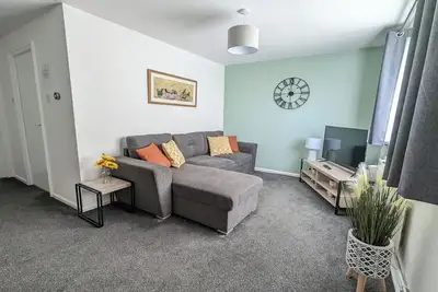 Image de Gayton Apt-2Bdrm-Spacious-Parking-Kitchen-A1m/M18