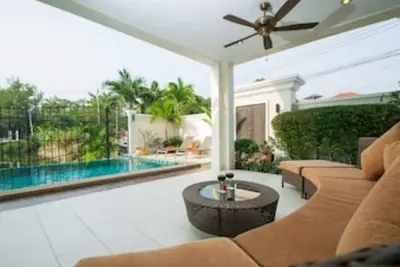 Image de Welcome to our beautiful villa with private pool