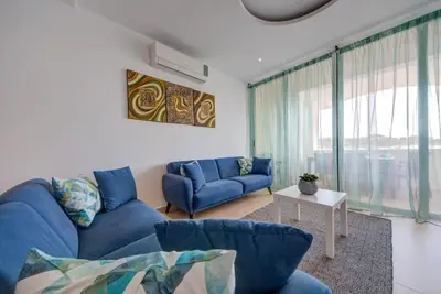 Image de Centrally Located Excellent Apartment with Balcony