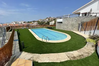 Image de Spectacular Mediterranean house with sea views. Barcelona