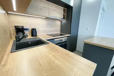 Image de Modern apartment with a balcony and a great view