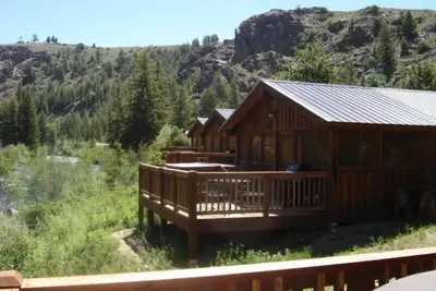 Image de Beautiful 2 Bedroom Cabin on Taylor River with Private Hot Tub