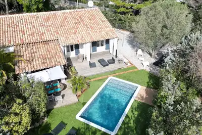 Image de Maison de charmes 100 m du Golf de Beauvallon et 200 m de la plage