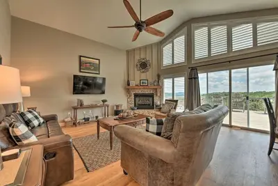 Image de Olde Beau Cottage Magnificent Views!