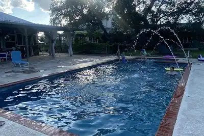 Image de Happy Trails Cowboy Cabin Hot Tub Pool on 12 ac