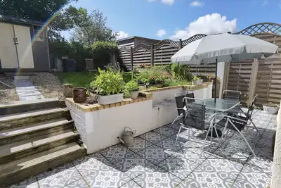 Image de Character cottage in centre of Cornwall with sun trap garden