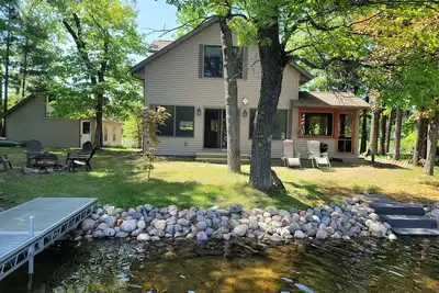 Image de Lake home close to Nordic Mountain and area golf courses.