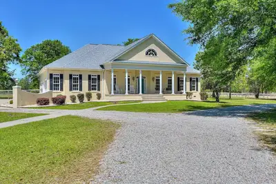 Image de Masters getaway on the ranch!