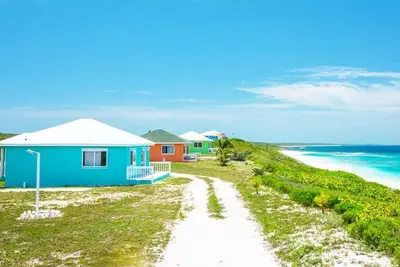 1 Bedroom Ocean View, Shell Shack Eco friendly cottage