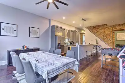 Image de Near Downtown Dayton: Historic South Park Home