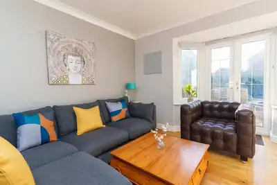 5 Bed-d'exception-Maison-Salle de bain privée séparée-Vue sur Jardin