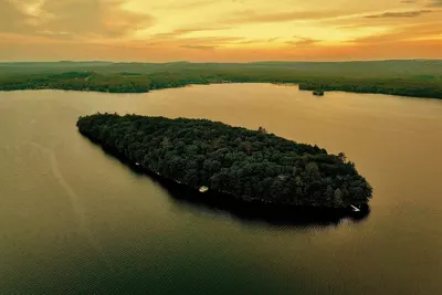 Image de Eco-Island Events: Weddings, Families, Retreats