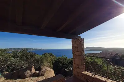 Punta Molara apartment with beautiful sea view