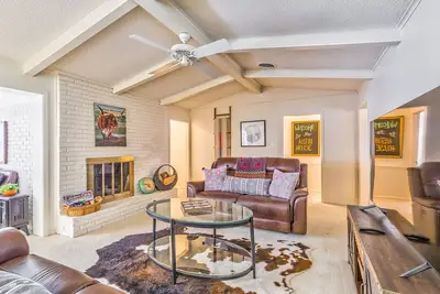 Image de The Stunning Austin House - 2 King & 2 Queen Beds