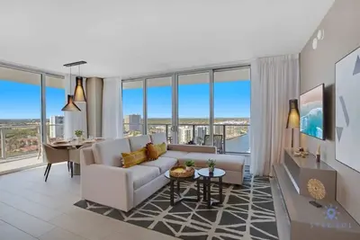 Image de High Floor with Stunning Views  Amazing Pools