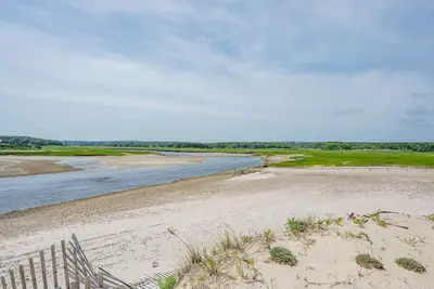 Image de Hidden Gem with Sweeping Cape Cod Bay Views