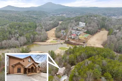 Image de Views of the Appalachian Mtn in cozy cabin w/ Hot Tub