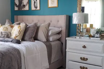 Image de Supreme Living Vacation Home. Your home away from home!