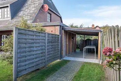 Image de Haus Mittelstr. Whg. 4 Og Rechts - Og Wohnung im Haus Mittelstr. 2-zimmerwohnung auf Ca. 40 m² für
