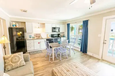 Image de Gulf View Condo Steps to Perdido Beach & FloraBama