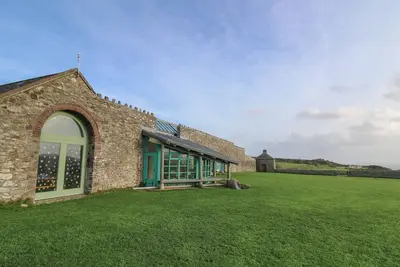 Image de Lower Treginnis Farm, family friendly, with open fire in St Davids