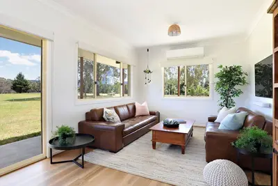 Image de Fynn's Run This three-bedroom, one -bathroom home is set in Hartley on 2. 9 hectares