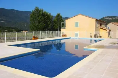 Image de Rés. Hameau des Sources avec Piscine - Appartement 2 chambres 4/6 personnes
