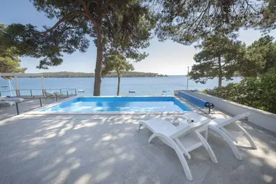 Image de Maison de vacances Mali Lošinj pour 1 - 6 personnes avec 3 chambres à coucher - Maison de vacances
