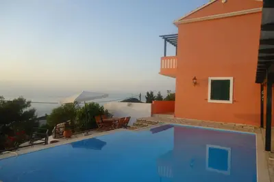 Image de Private Villa with swimming pool- 5 min from the beach